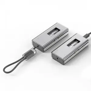 USB4 转 NVME SSD 外壳，带隐藏式 C 型电缆