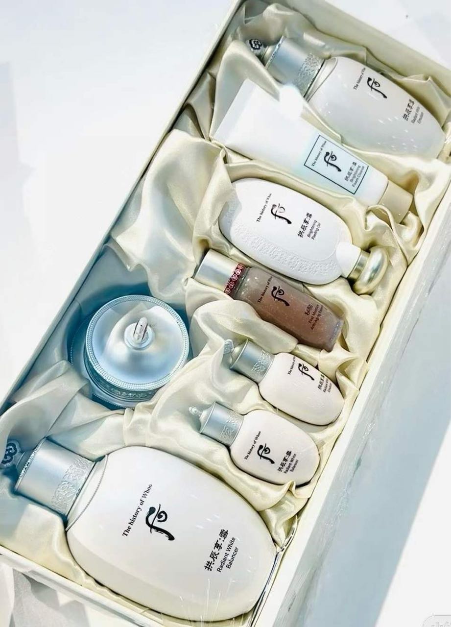 The History of Whoo Gongjinhyang Seol Special Set