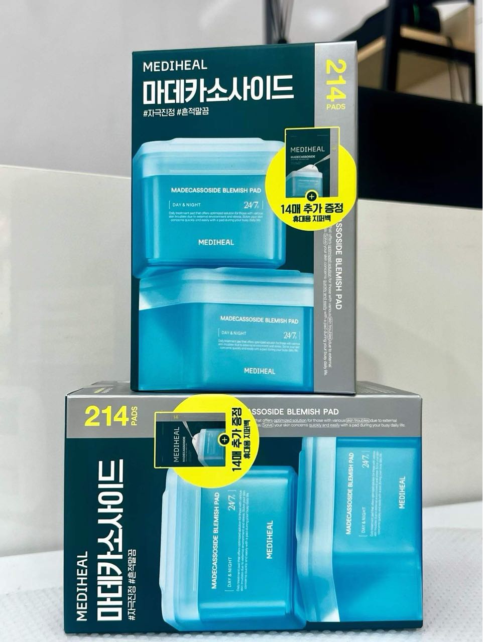 MEDIHEAL Madecassoside Blemish Pad (214 pads, value set with bonus)