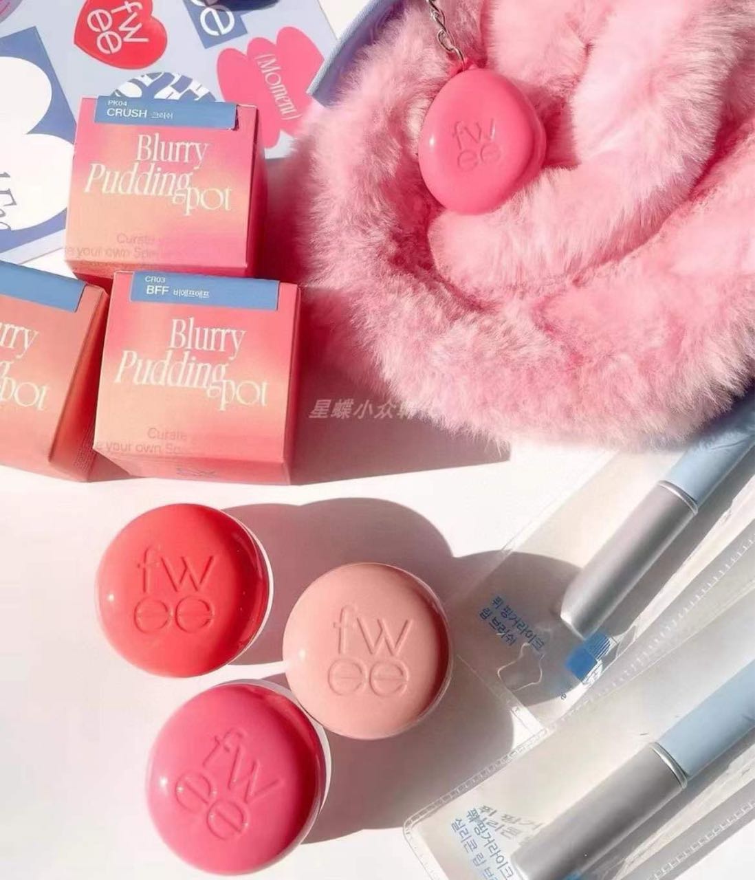 fwee CRUSH Blurry Pudding Pot Blush